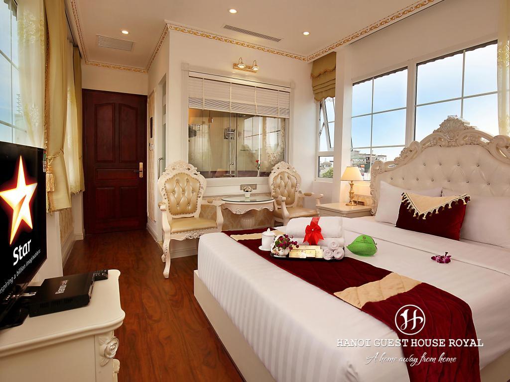 Royal Hotel 3*